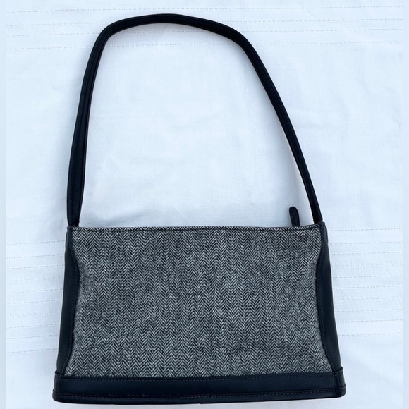 Vintage Coach Bleecker Shoulder Bag 6128 in Black Tweed - Picture 2 of 13